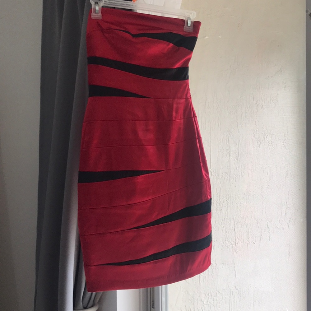 Sexy strapless dress